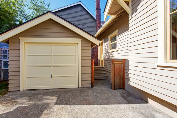 Garage Siding Replacement in Meridian
