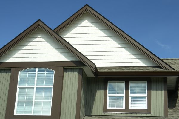 Cost of Vertical Vinyl Siding Repair in Meridian